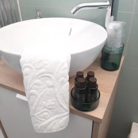 Eden House Apartament *